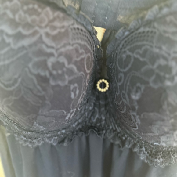 Seductivewear Women’s Navy Two Piece Lingerie Set
Size 2X - Picture 5 of 15